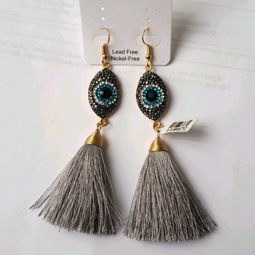 Eye Earrings/ aretes de ojo